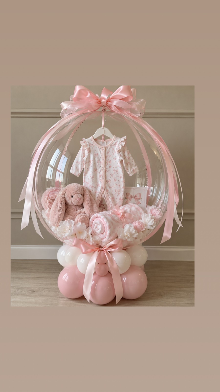 Baby gift balloon