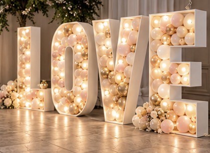 LOVE display inspiration in blush, ivory and gold
